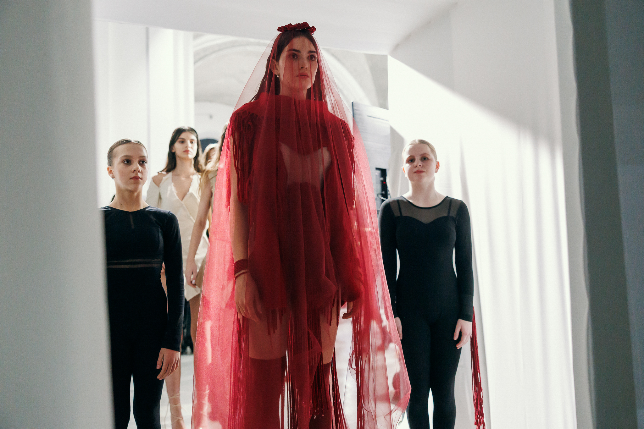 Міжнародні медіа про Ukrainian Fashion Week FW25-26